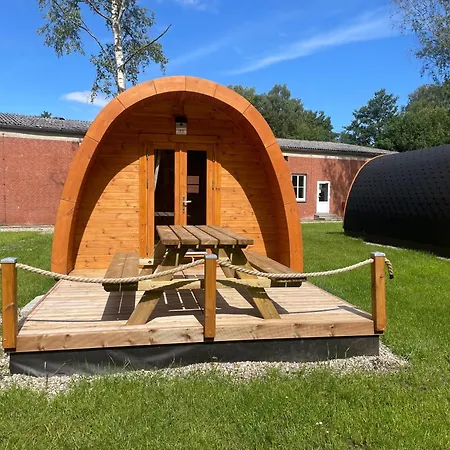 43 Pod Holiday home
